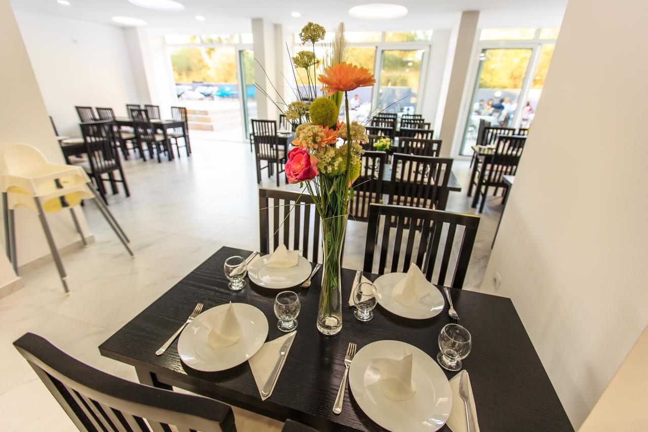 Scandinavian Hotel - Ulcinj Ulqin Exterior photo